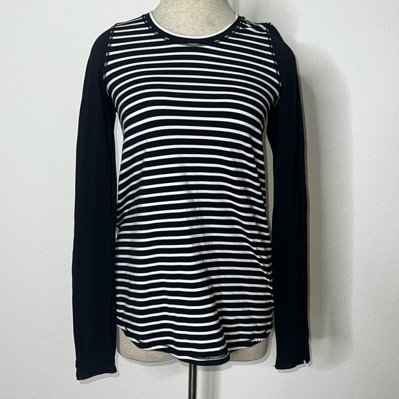 Lululemon Rare Seawheeze Striped Long Sleeve Top - Picture 1 of 3